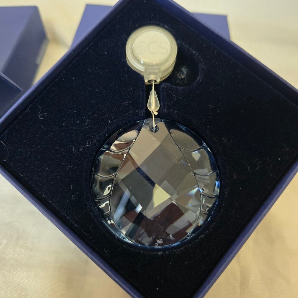 Swarovski Crystal Window Ornament Set of 2 SCS Air 1005276 & Water Blue 1270942 - Picture 3 of 11